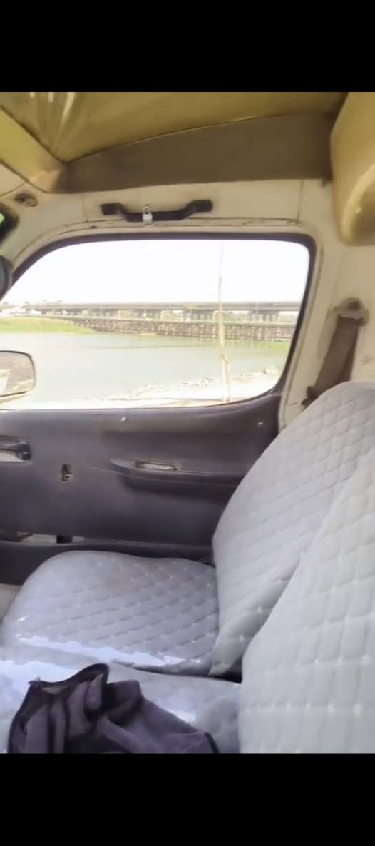 السلام عليكم فتون 2009 سنويه واجه حره راعيه ماندله رقمه صدامي محرك ياباني جديد شرط كير اكسن جدد دوشمه جديده مكاني ناصريه مركز ***********
