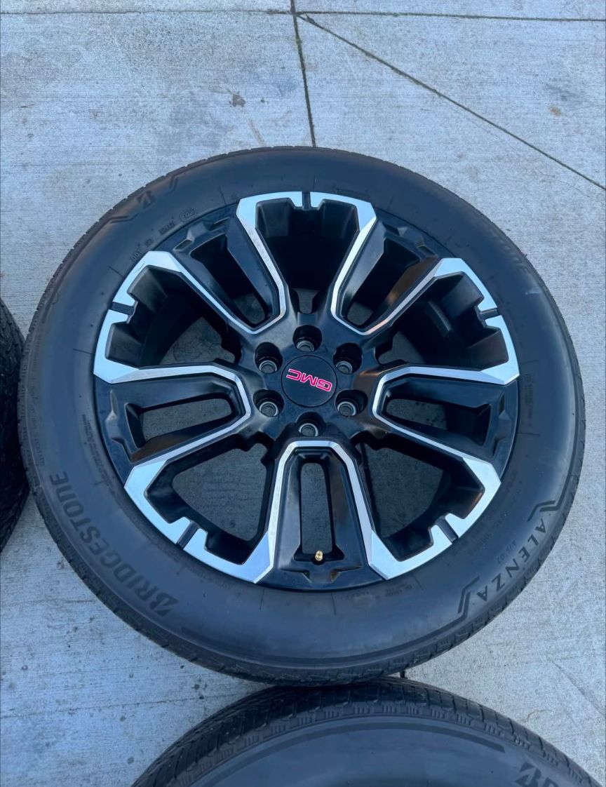 In Excellent Condition


**إذا كنت صاحب هذا الإعلان وتريد حذفه لأي سبب، رجاءا أرسل رسالة إلى الدعم الفني**