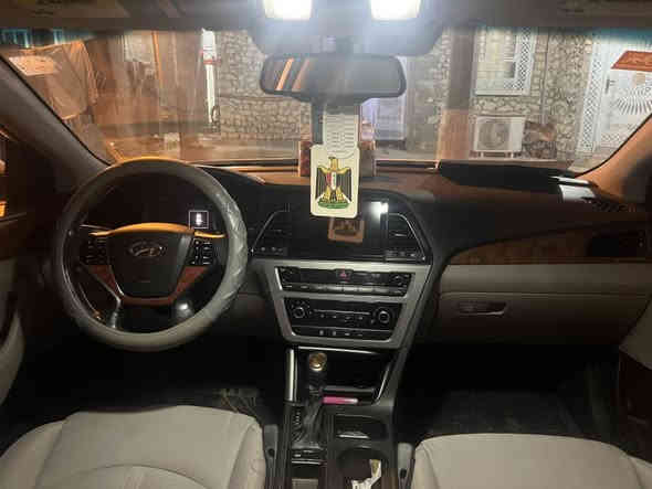 سوناتا 2016
وارد امريكي صبغ بابين سكن + جاملغ خلف السايق 
ماشيه 119 السياره جاهزه وتراي حلو مال جناي 
السعر 125 
ملاحظة ترهم مقدمه ومده وترهم مراوس 
هـ ***********
