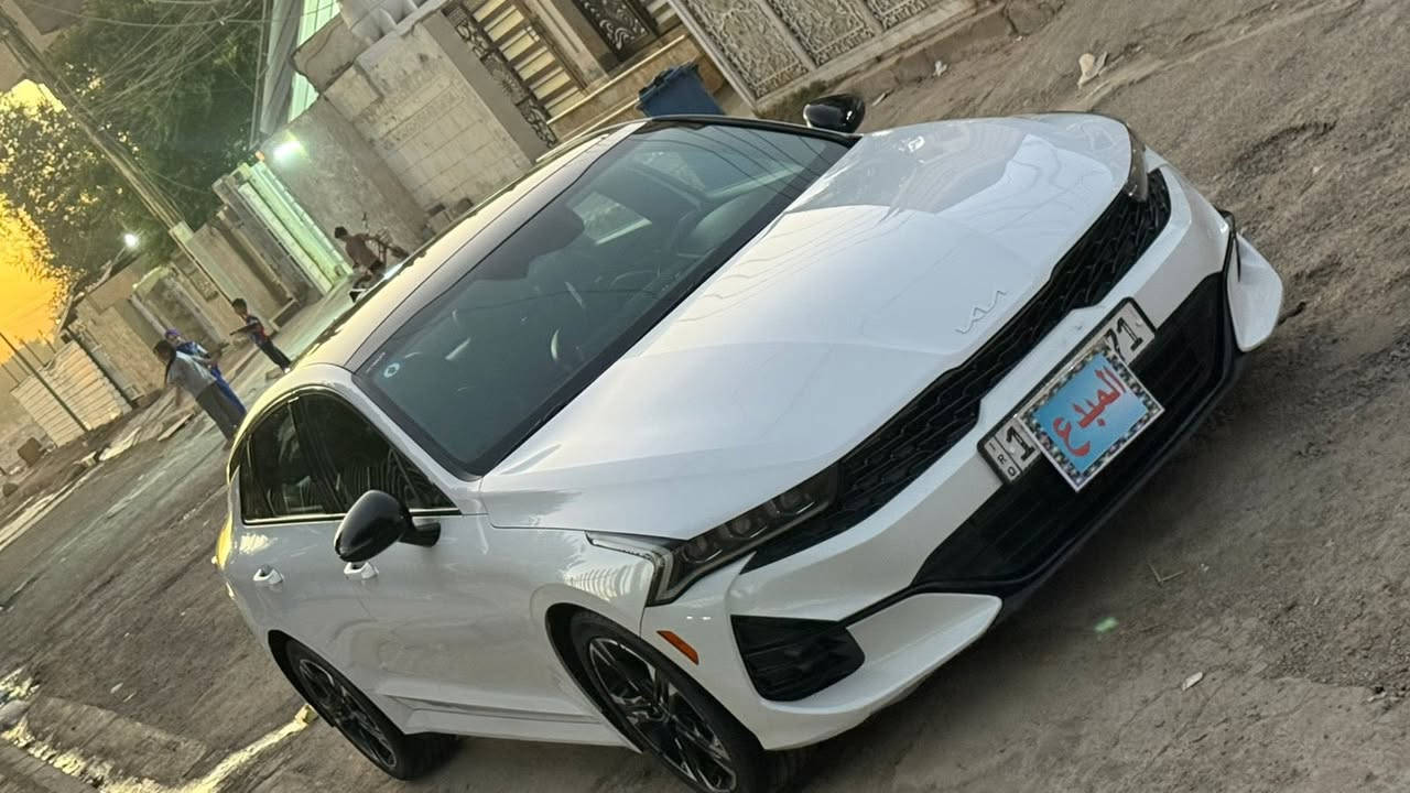 السلام عليكم كي فايف وارد أمريكي للبيع موديل ٢٠٢٢ 
مواصفات جي تي ناين 
السعر على الخاص 
رقم الهاتف: ***********
