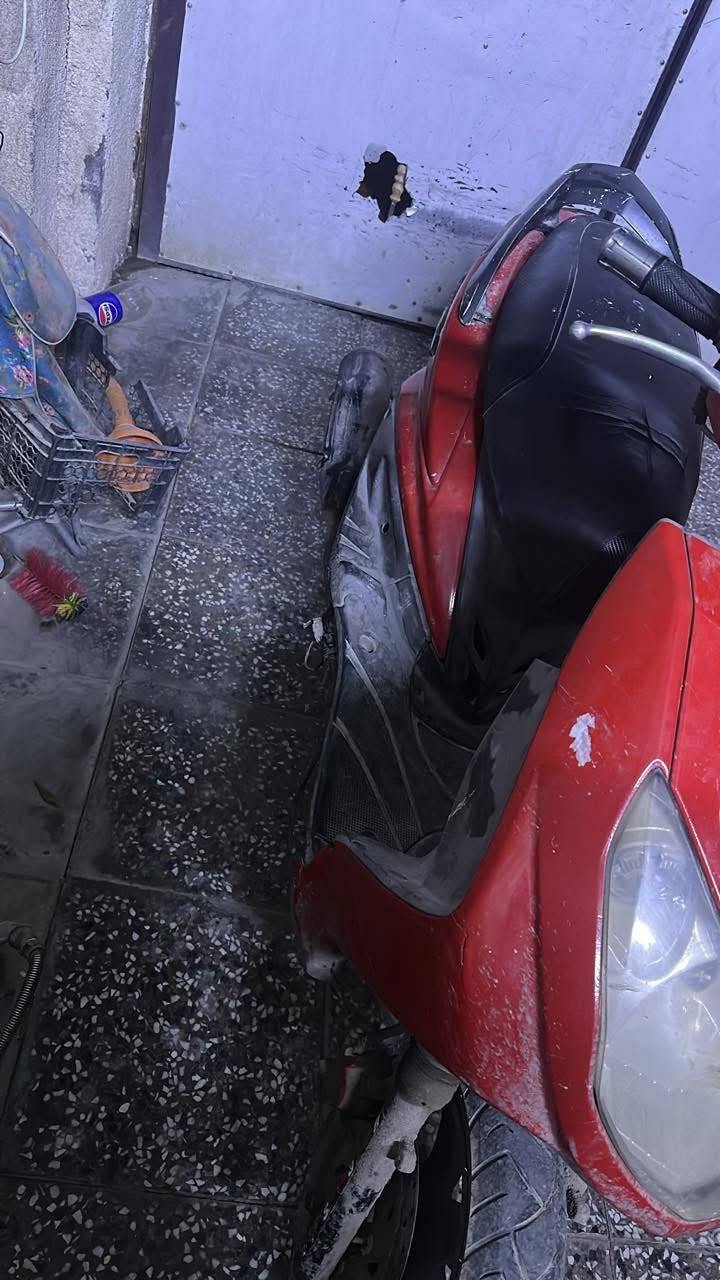 سكنس للبيع شغال كلشي بيها من عدا كيلو متر وبيها نقص فقط ترايش شغاله نكره سلف كفرات مصبوغه حراري جماليه بس سعر550وببها مجال***********
