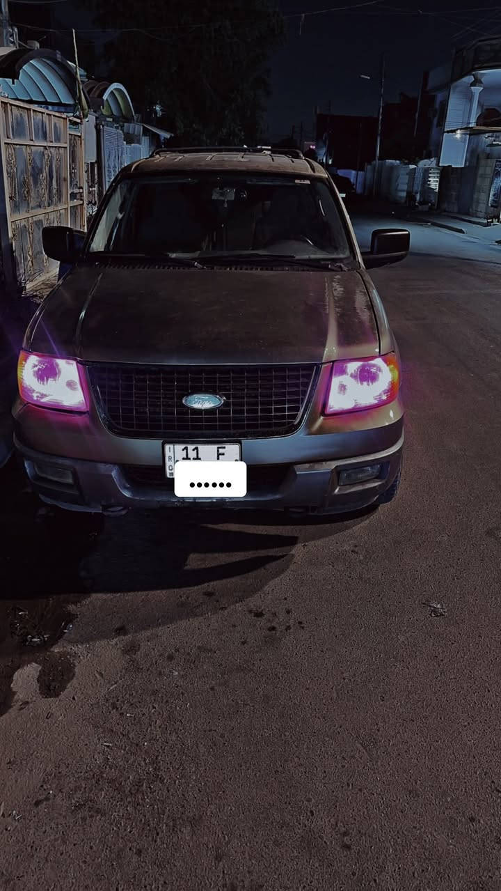 سلام عليكم 
فورد اكسبديشن 
مديل 2003 
محور 3000 vvti
رقم بغداد بسمي سنويه 31
سياره مصبوغه 
مكاني بغداد 
سعر 70 وبيه مجال حك الجيه 

بغداد / حي الجهاد 
***********
