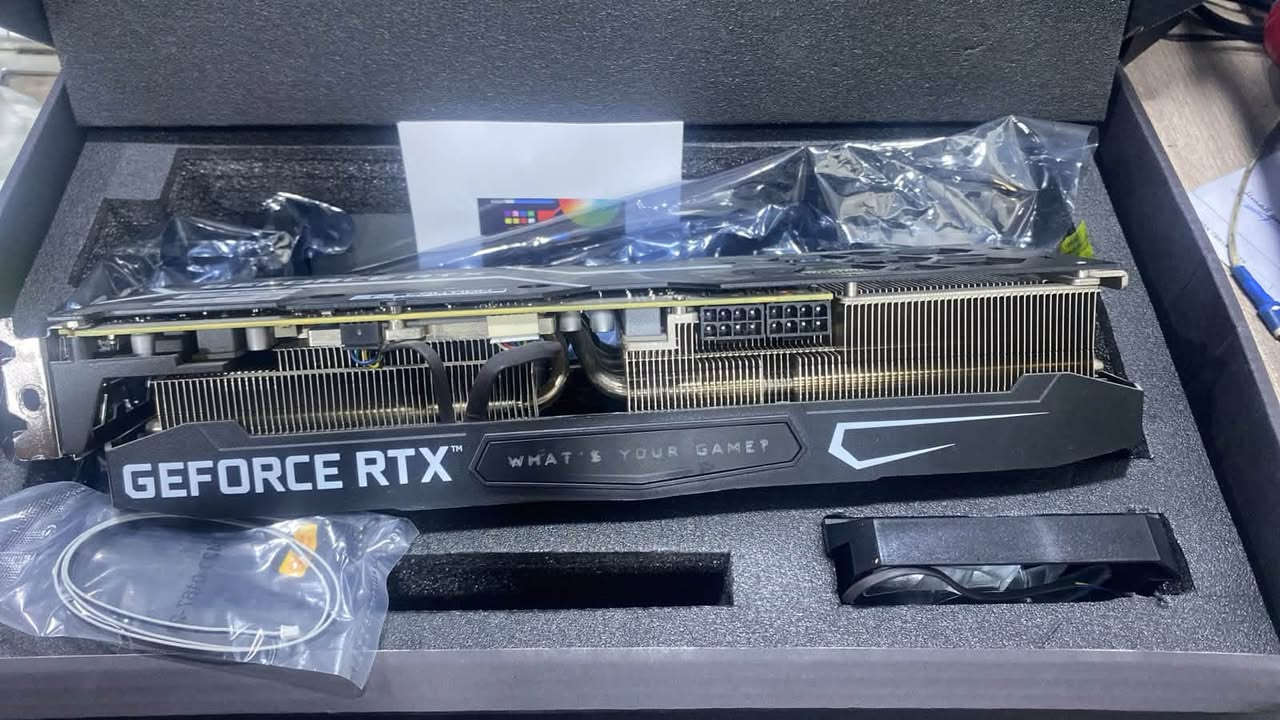 كارت 3080ti galax
متوفر كارت كالاكس 3080ti 
السعر 650 الف


**إذا كنت صاحب هذا الإعلان وتريد حذفه لأي سبب، رجاءا أرسل رسالة إلى الدعم الفني**