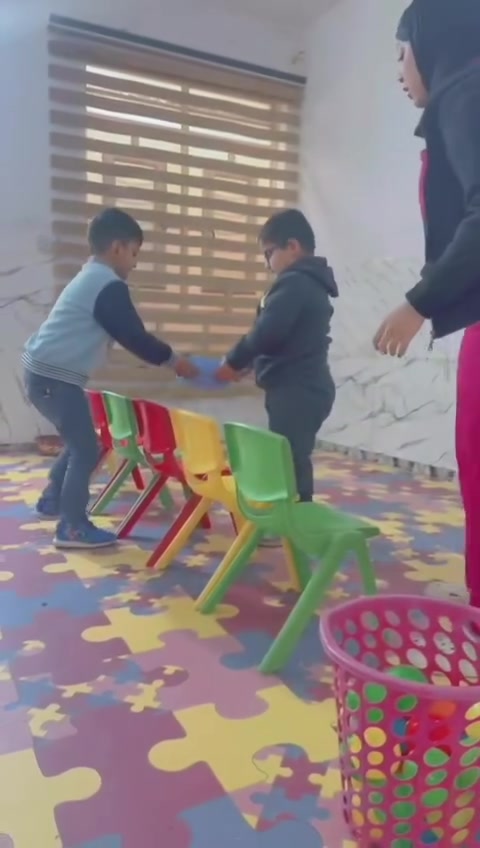 المسابقات مع أطفال التوحّد ليست مجرد لعبة…
بل خطوة جميلة نحو الثقة بالنفس، والتعلّم، والفرح. 🌈

للاستفسار المراسله خاص او على الارقام تالية
***********
