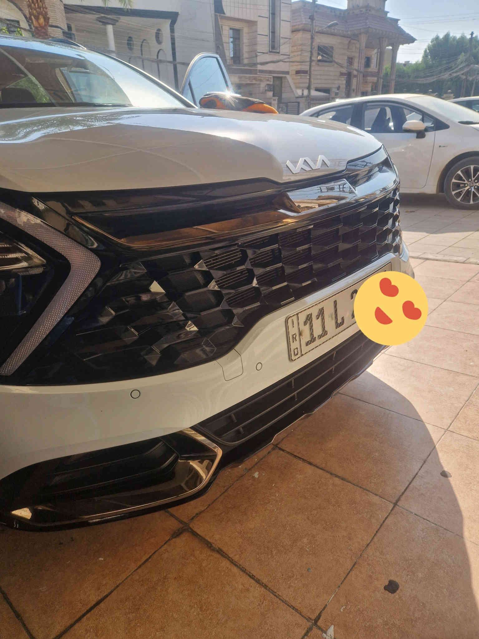 🚗✨ سبورتج 2025 بلاك إديشن
🔸 لوحات بغداد — باسمي

⛔ فخامة + مواصفات كاملة:
بصمه
محرك ٢٠٠٠ دوش

✔ 6 ايرباغ للأمان العالي
✔ صندوق كهرباء
✔ مقاعد أمامية كهرباء
✔ تدفئة للكشنات والستيرن
✔ شفتات تبديل خلف المقود
✔ كاميرا + حساسات + نيكل ذهبي فاخر
✔ ويل كب 19 إنج لماع
✔ شباك لماع
✔ داخل جلد لون زيتوني ملكي
✔ مرايا سوداء
✔ درايف مود + أوتو هولد
✔ هاند بريك بصمة
✔ تحكم ستيرن جهتين
مكفوله من كلشي بوضع الشركه اخت الزيرو عدا بارد اصبعين اسفل زاويه الباب الخلفي اثر دراجه
السعر 239
***********
بيه سونر من اربيل مظبوط
اكو ناس تعرفها راكبين مثله
سياره تخبل متشبه السبورتج العاديه احلى منها بهوايه خواتها ب ٢٦٠ الزيرو

⸻
