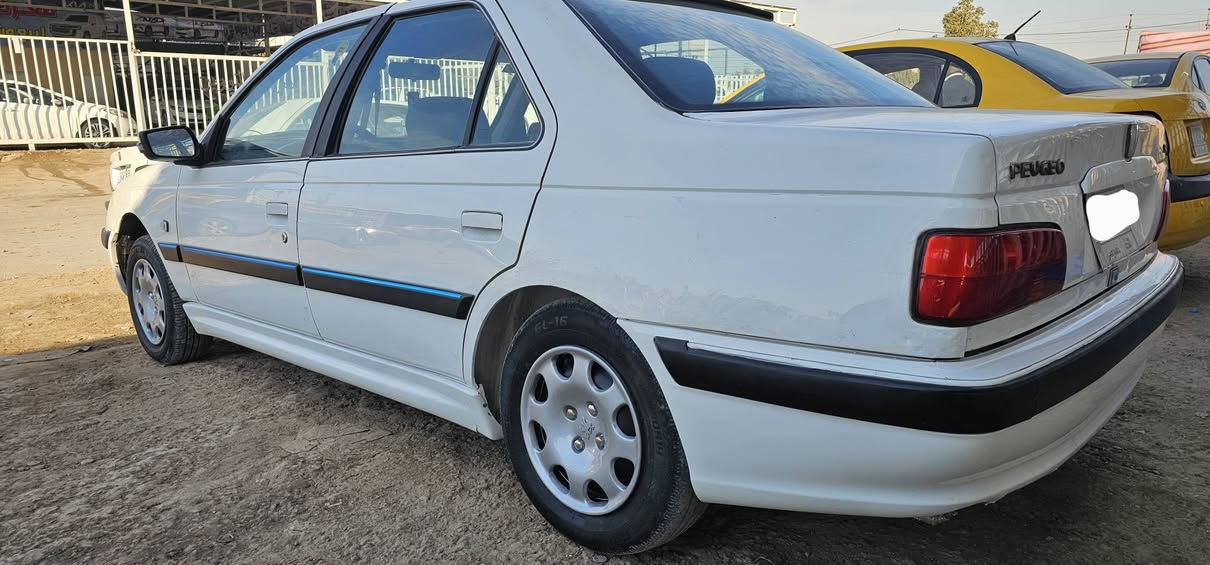 سلام عليكم بارص خصوصي موديل ١٥ مكفوله من الضربه بيهه خياسات مصلحه وبنيد طاير بدلته فقط مكينه وكير وتبريد خير من الله رقم نجف السعر ٤٦ وبيهه مجال بسيطه الإتصال *********** (السياره موجوده بديوانيه )
