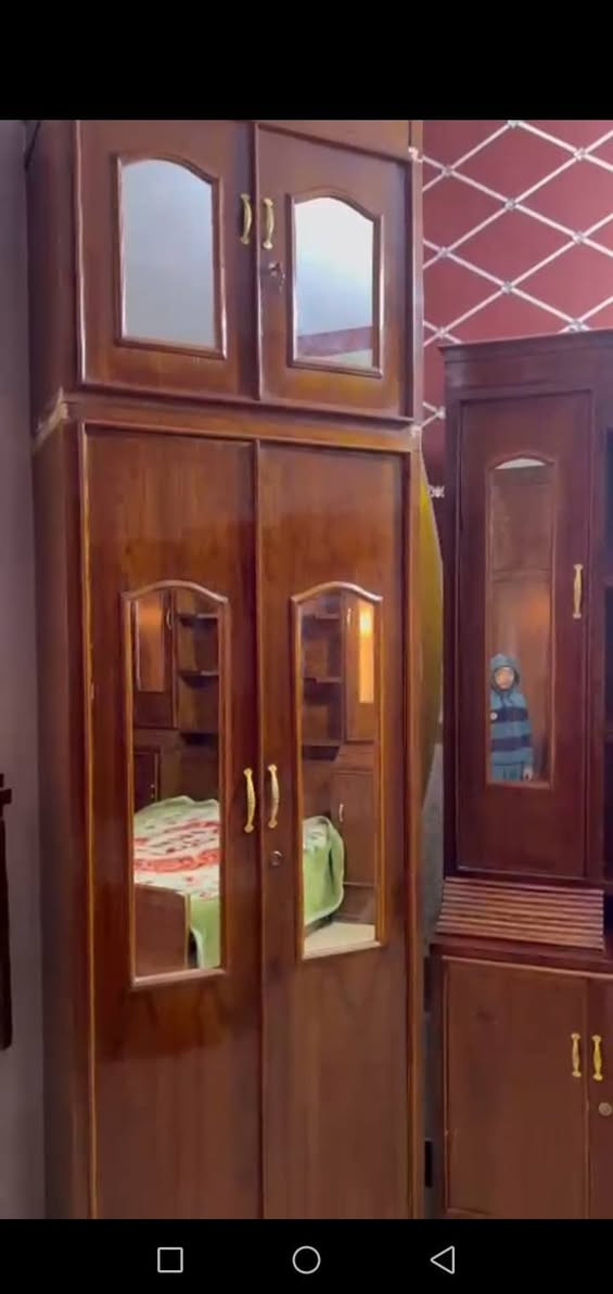 #للبيع
غرفة احطاطه تفصال اي ضرر مابيها كنتورها طابقين 6 بوب سعر مليون و250 الشراي يتواصل خاص فقط الرمادي, الأنبار


**إذا كنت صاحب هذا الإعلان وتريد حذفه لأي سبب، رجاءا أرسل رسالة إلى الدعم الفني**