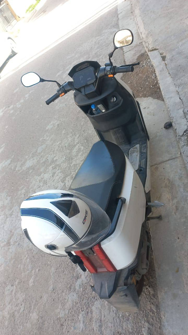 دراجة كهربائية للبيع موجودة بلاعلام للبيع المستعجل للتواصل واتساب ***********
