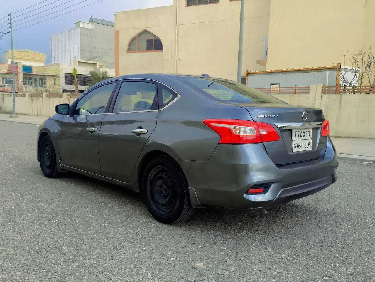 نیسان سێنتڕا 2016   تۆماتیک مواسەفات ئەمریکی 
گێڕ و مەکینە و تەبرید بەشەرتە
تەحویل و غەڕامە بەشەرتە 
سەنەوی و ژینگەی نوێیە تا 10/2023 
حیزام نیە بەحیزام دەیفرۆشم 
سۆنەری دانراوە
ڕەقەم سلێمانیە و لەشاری هەولێرە
سعر : 85 وەرەقە و معاملەیەکی کەم

***********
