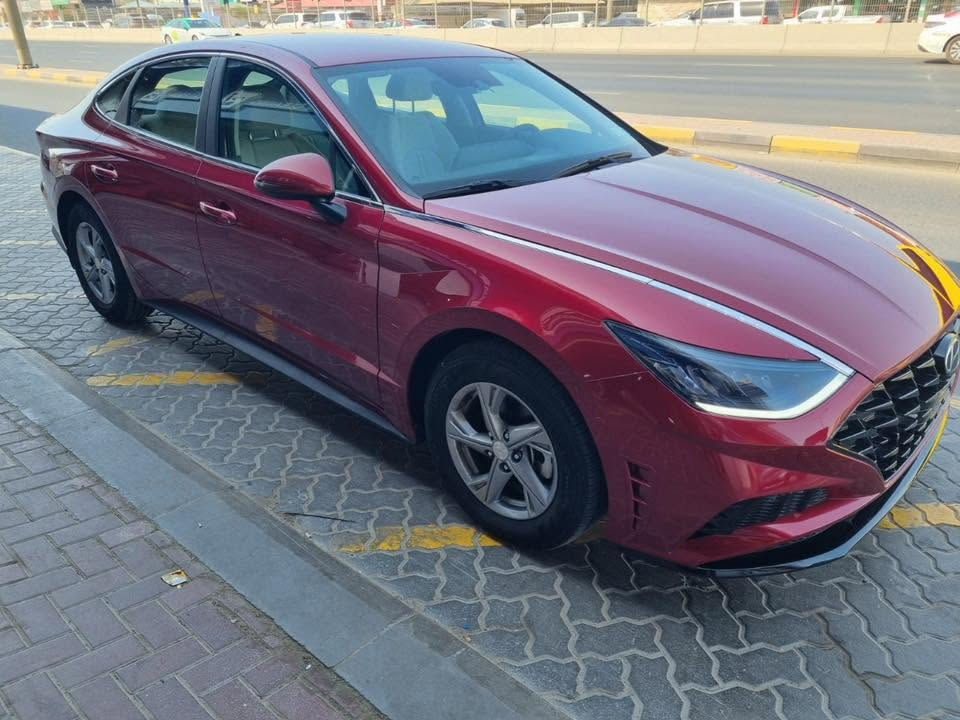 سوناتا موديل 23 رقم بغداد 
سيارة اني مستوردها صار سنة على ايدي جديدة كلش 
بوضع الشركة بعدها 
ماشية ٢٤ الف قابل للزيادة 
سعرها ١٧٣ ورقة 
***********
