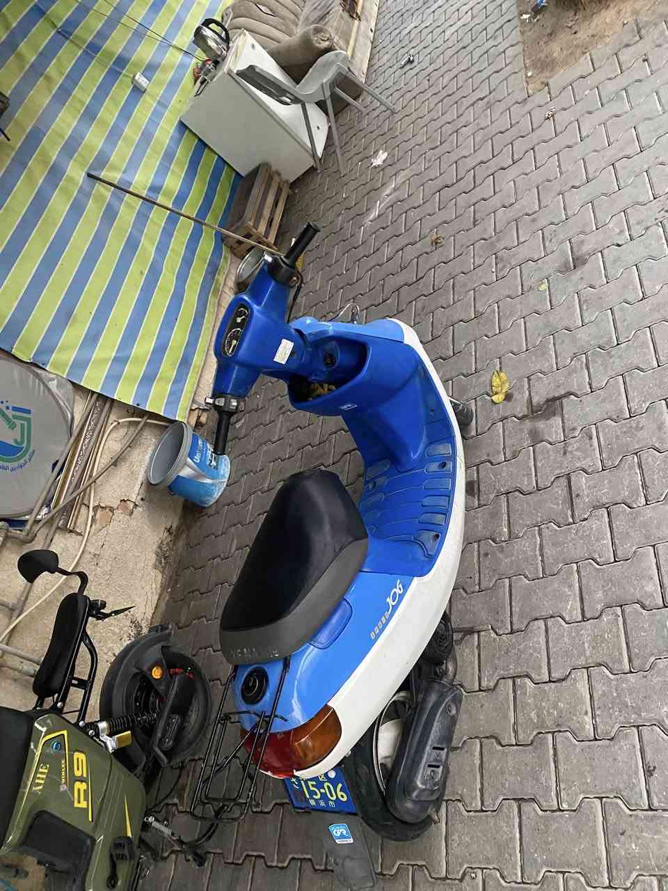 سلام عليكم دراجه بطه لون مميز موديل ١٩٩٦ نضيفه ماصار هواي من طالعه من الحاويه سعرها ٨٥٠ وبيها مجال وصل معرضها موجود


**إذا كنت صاحب هذا الإعلان وتريد حذفه لأي سبب، رجاءا أرسل رسالة إلى الدعم الفني**