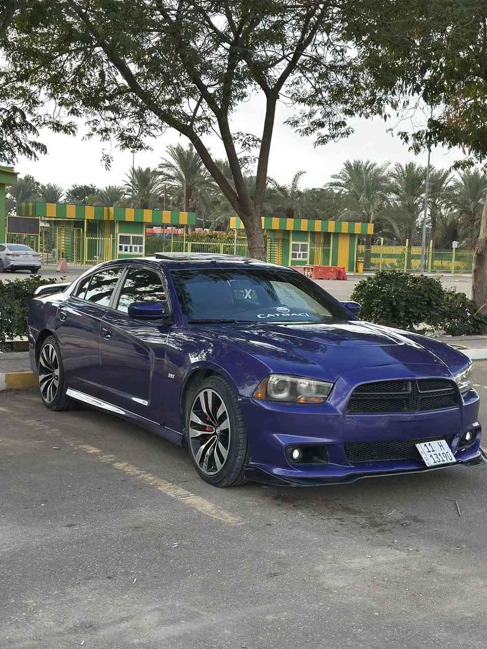 السلام عليكم تشارجر 2014 srt اصل السياره بيهه تغيير لون من ابيض الى بنفسجي شواصي لغود كله كفاله حوض اي دواخل ما بيها
السياره فول 1/1 
فتحه
كشنات خزن
كشنات تدفئه تبريد
تدفئه ستيرن 
الدوسات الي البريك والبانزين يصعدن وينزلن 
الستيرن كهرباء 
ماشيه 112 الف ميل حقيقي
رقم بغداد هزه وسنويه جديده
بلسنويه 6400 وبنفسجي
السياره عليها بس طابوكه 5700 الباقي التفرعات كلها عالاطلاق 6400 حته الثلاجه 6400 
وهاي الغراض الي الي عليها:
 دركه كاربون فايبر 
غرفه srt احمر مختم 
فجوج برمبو 4 بستم 
اكسل قفل 
ثلاجه 6400 
بلكات ريسنك 
مجاول ٦٤٠٠ 
شاشه srt 
كيجات امهات العلامه ال srt 
ويل srt الاصلي
كام شفت srt 
بساتم srt 
اول بم هلكات 
ابطاله هلكات 
ثروتل srt
برمجه طلقات
برمجه فصله
برمجه كت اوف
ما اريد اسولف بالاسعار بس الي يعرفون همه يقيمون لان اكو ناس تبخس بحلال العالم
ومكاني بابل والسعرب138 وبيها مجال بسيط واني خادم 
للاستفسار ***********
***********
