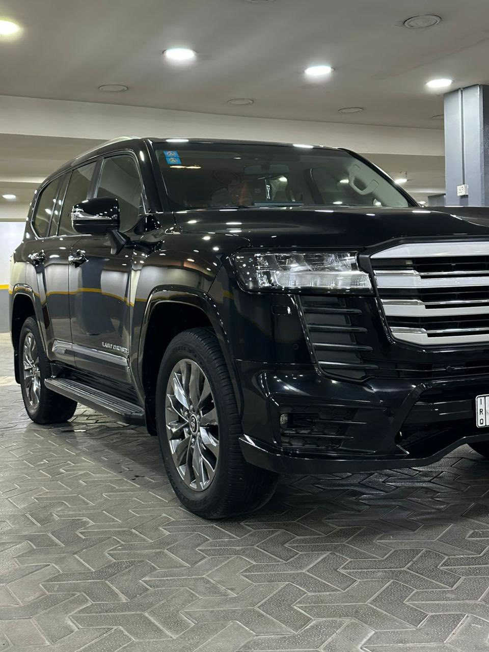 السلام عليكم
تيوتا لاندكروز شركة ساز بريم اصل 2024 لمتد رقم بغداد
تنفس طبيعي بعدها بضمان شركة ساز
ماشيه 30 الف كيلو
مكفوله كفاله عامه
مكان السياره بغداد 
السعر المطلوب695 ورقه وبي مجال
رقم الهاتف 
***********
