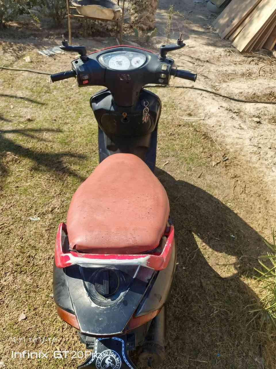 السلام عليكم ورحمة الله
دراجه ماكس 140
سعر 250 وبيها مجال 
عنوان بغداد 
رقم تلفون ***********
