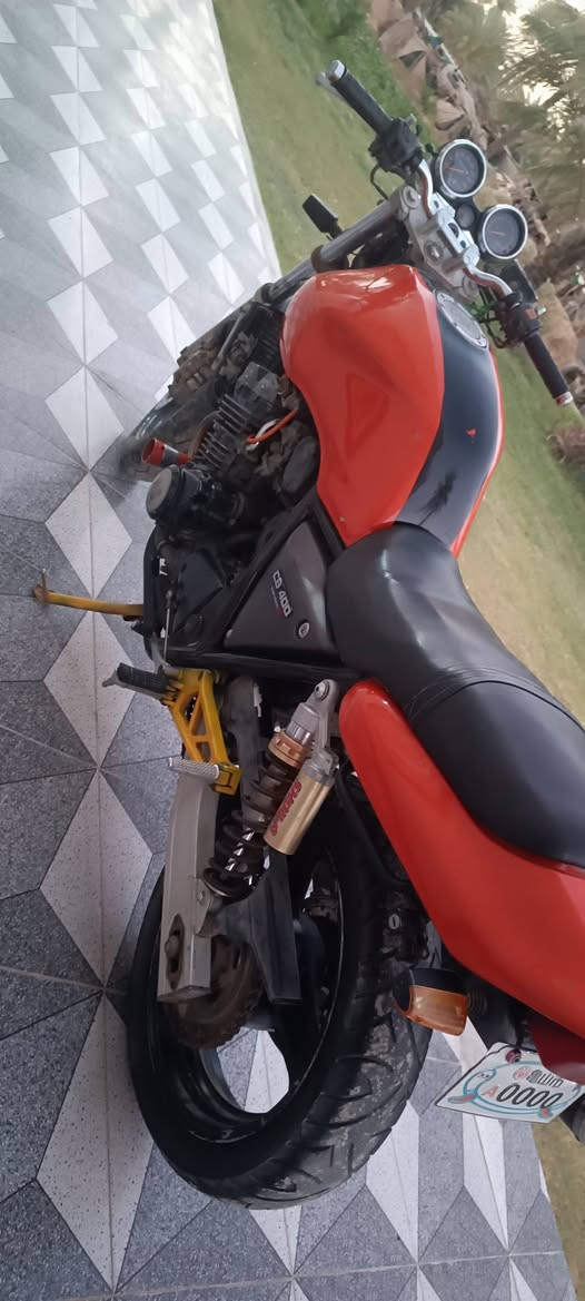 سلام عليكم سيبي فور 400 جيل أول. بيه صوت بالمكينه .!! اوراق استنساخ مكان بابل سده الهنديه السعر خاص ***********
