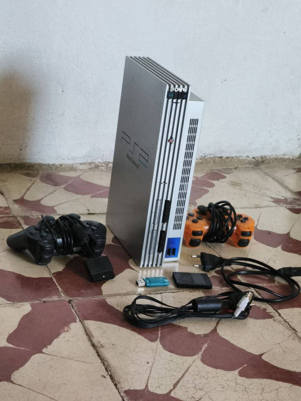 بلي 2 للبيع 
كامل الملحقات
وفلاش رام16وبي هارت
وسعره 50 وبي مجال


**إذا كنت صاحب هذا الإعلان وتريد حذفه لأي سبب، رجاءا أرسل رسالة إلى الدعم الفني**