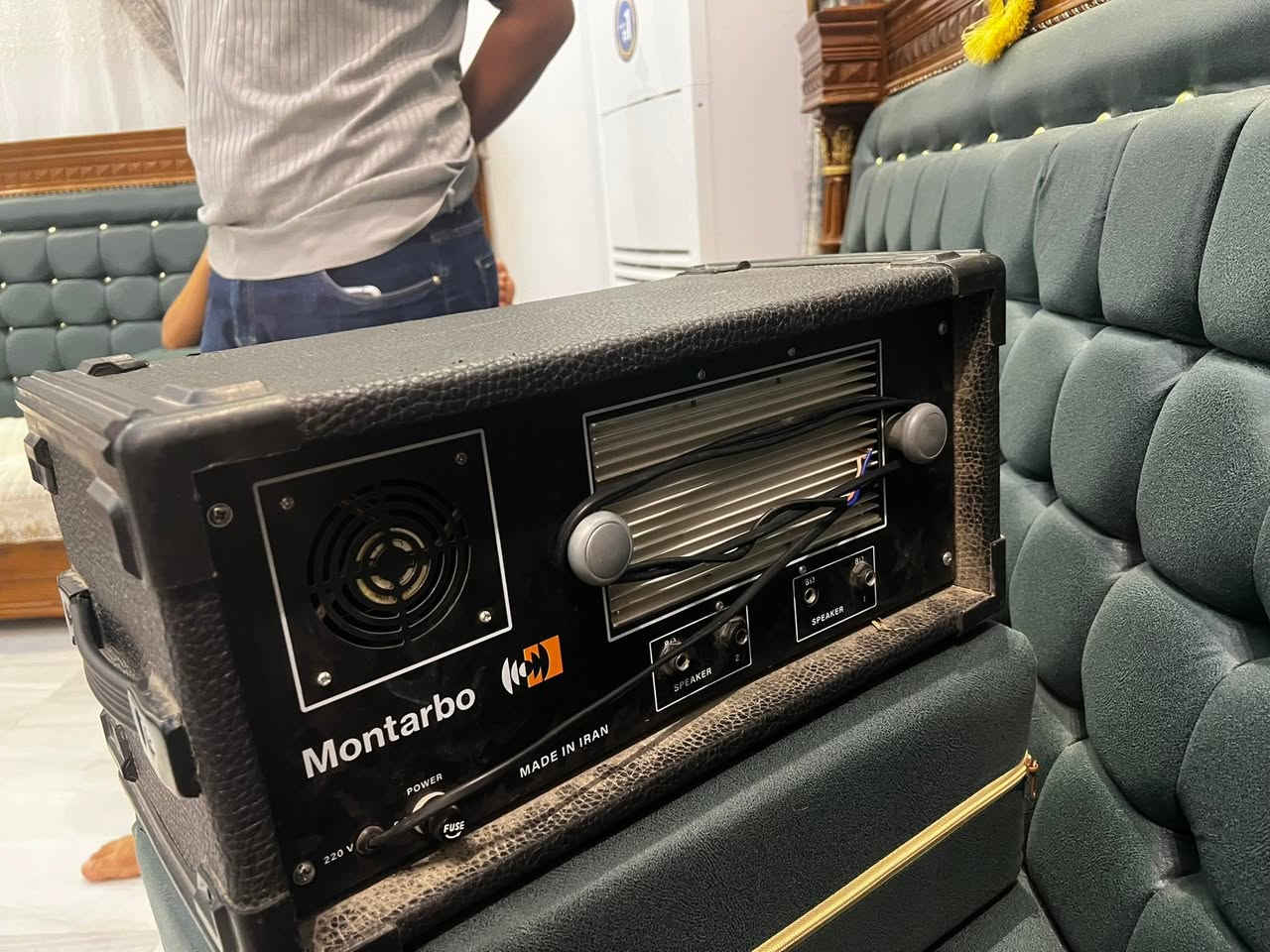 سلام عليكم 

جهازه montarbo          للبيع 

‏الاستفسار ***********
