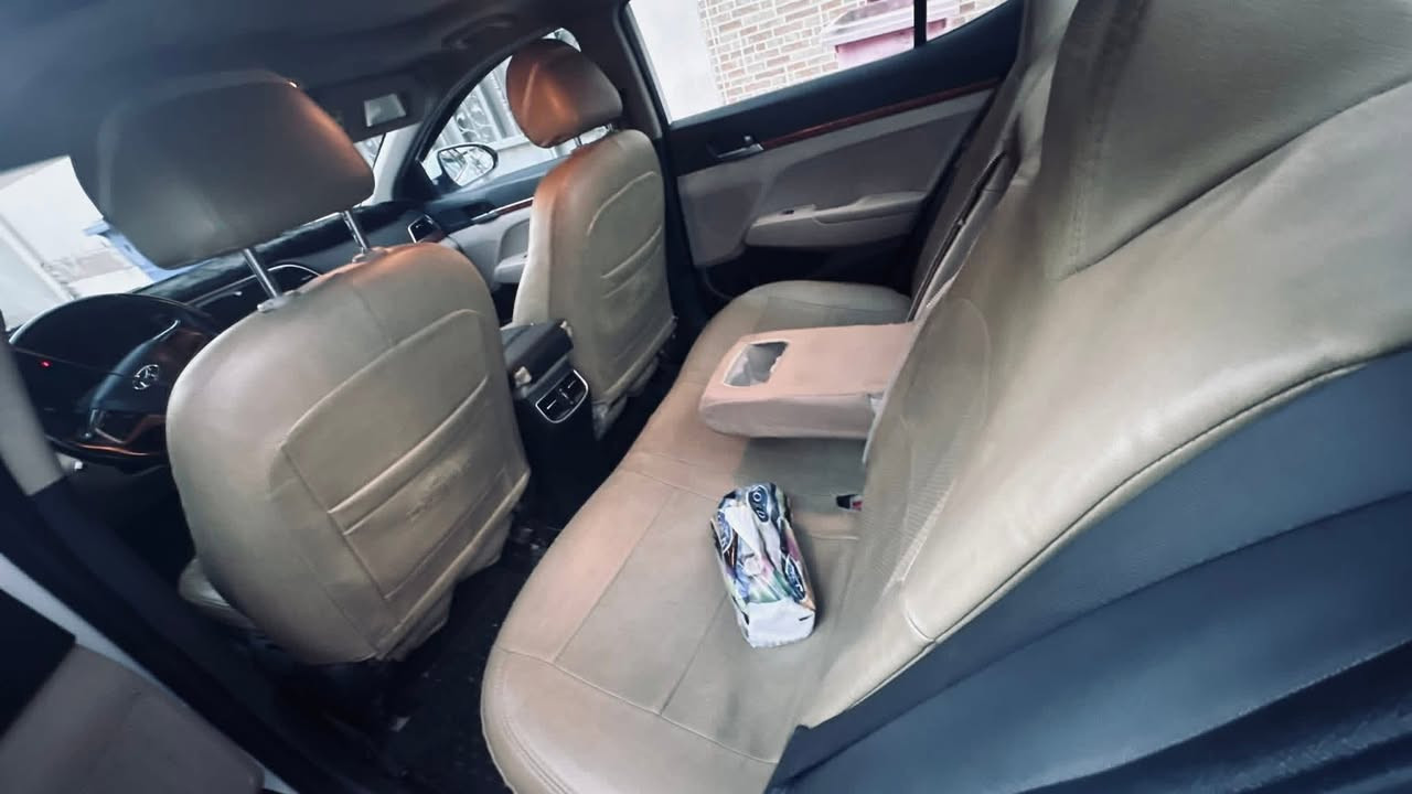 النترا 2018 

 خليجي كفالهه عامه من ضربه من صبغ من كير مكينه 🩵
بغداد حي جهاد 
 
 سعر149 وبيه مجال بسيط حبايب 

فتحه
ارضية جلد
 كشنات جلد 
5 ويل كب 
مري شفط واشاير
تحكمات استيرن 
3 انضمه قيادة 

***********
