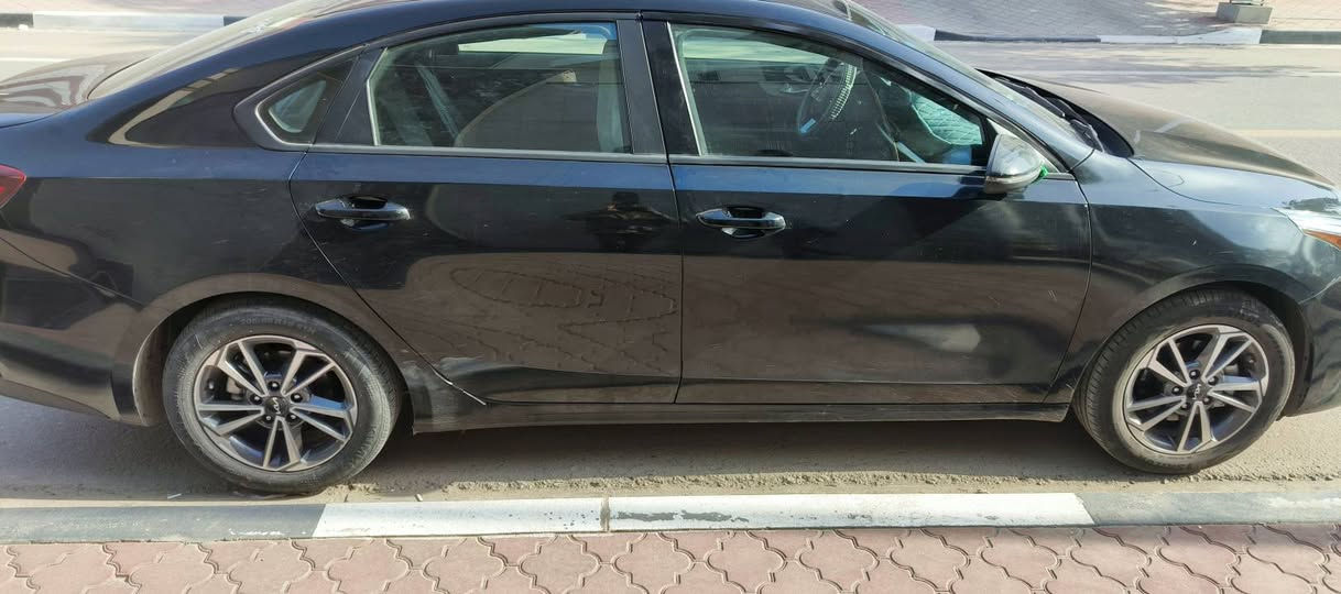 سلام عليكم. 
سياره فورتي مديل 24 / بصره معوقين. 
بدون بصمه ولا بانوراما. 
سياره وارد أمريكي / مكينه 2000 دوش/ كير CVT . 
لايت مو فيشه / زنون لد مشدود في أمريكا  . 
سعر سياره 155 ورقه . 
رقم هاتف : *********** البصرة, العراق
