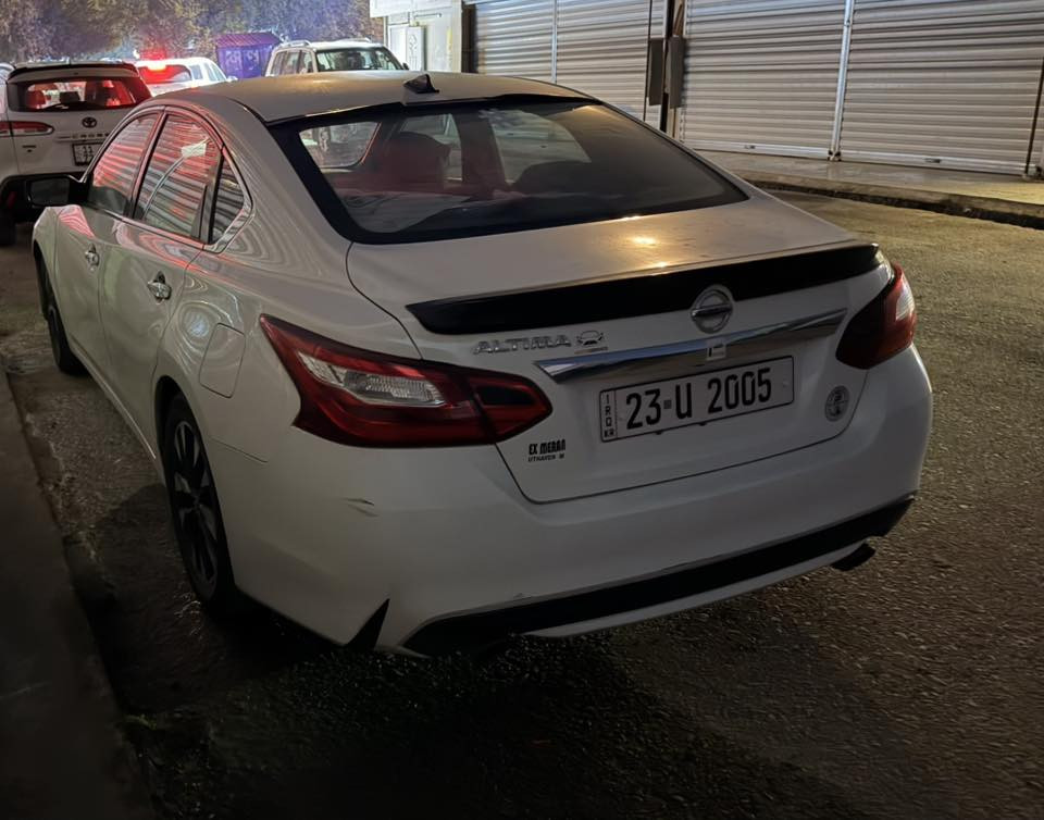 السلام عليكم للبيع
نيسان التيما 2017
ماشية 97.000
السيارة بسمي تحويل مباشر 
سيارة بصمة
صندوق كهرباء 
عليها اضافة براد قير
بيها 3 قطع
***********
