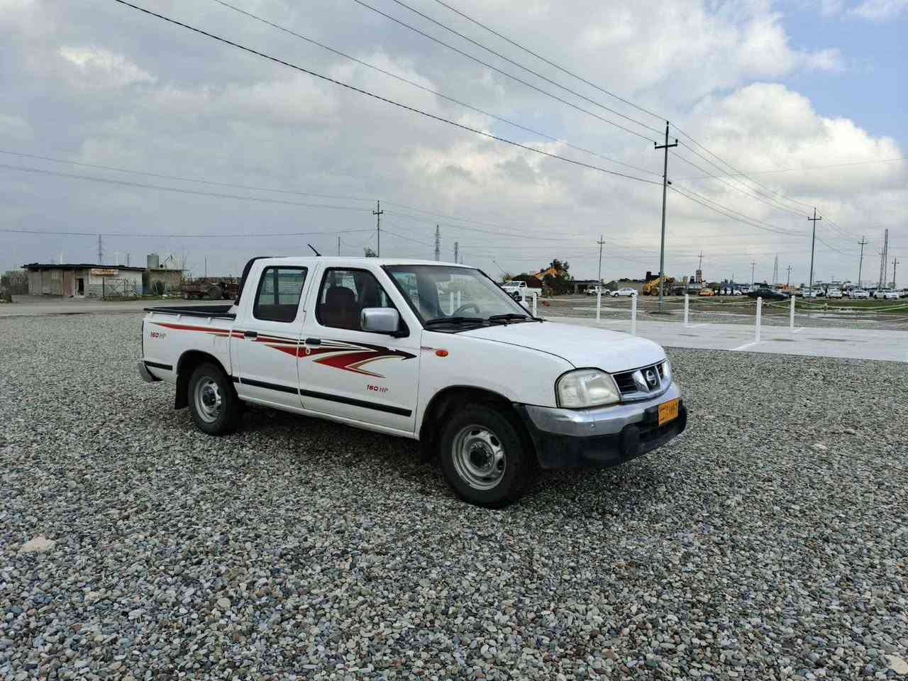 نیسان دوبە ی مودیل 2013 گێر مە کینە ئە کسل
بە رشە ت بێ دە عمو لێدان 
نمونە لە جوانی دینار مە سروفی نیە 
مالی دوست 
سعر 
73 گە ڵاو مە جال 
شوێن چم چماڵ 
ژم 
***********
***********
