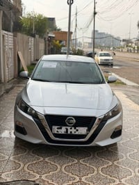 التيما 2022 • محرك 2500 • بدون صبغ