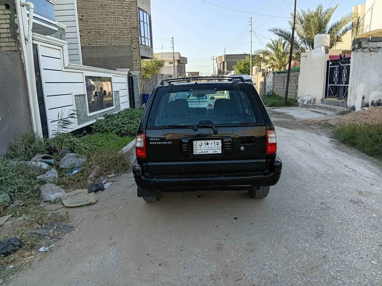 سلام عليكم زوزو موديل ٢٠٠٢ كير مكينه ملكه حداديه جديده جاهزه مكفوله من الضربه السعر ٥٧ وبيهامجال مكاني الاسكندريه  رقم الهاتف ***********
