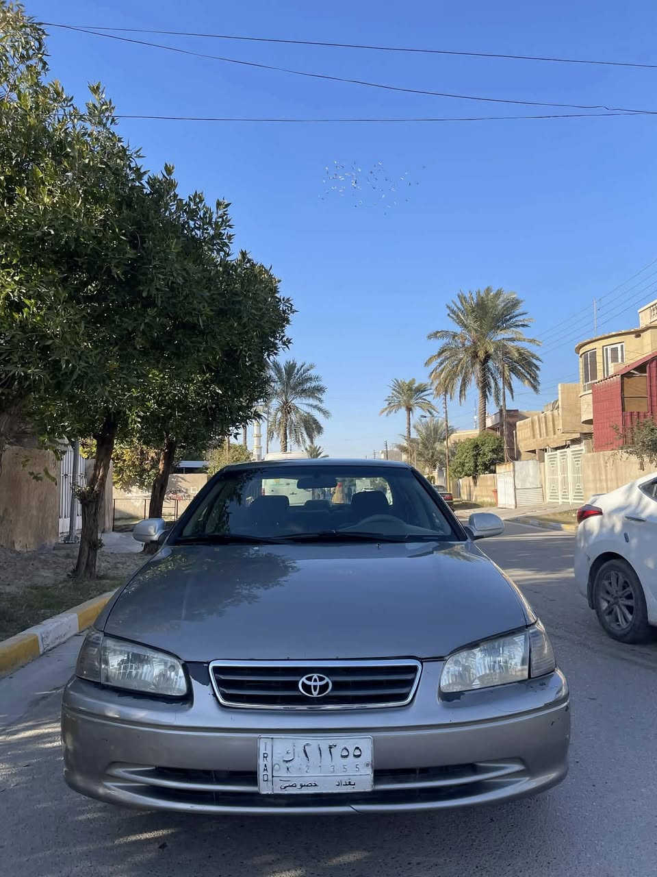 السلام عليكم 
كامري 2001 وارد امريكي Le 
محرك اربعة سلندر
محرك جديد 
كير ومحرك خير من الله 
كير اوتوماتيك 
جام كهرباء 
كرسي كهرباء 
تخم تاير جديد 
السعر 73 وبيها مجال 
بغداد الغزالية 
الرقم :***********

