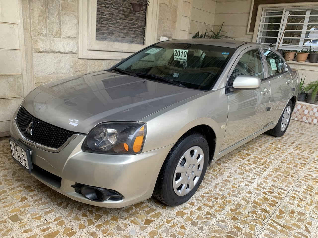 فلوسك قليلة وتريد سيارة ياباني اصل وفصل وقوة ومتانه وتبريد وبلا عطلات وجديدة حيل حيل ومال جناي محافظ عليها ومستلمها من الشركة
 اقوى ماصنعت مستبوشي وبانزينك عادي وتبريد ثلج وسيارة اصلا بلا 
  عطل ولا تشوفك صناعة وسعر مناسب.

مستبوشي كلنت 2010   استلام شركة اقواس حرة جديده مكفوله تايرات جدد محرك جديد مامفتوح گير  لايتات زينون …السيارة جديدة على  وضع الشركة على يد صاحبها  13 سنة من الاستلام رقم نينوى انكليزي … ابيعها كفالة عامة.بيها بابين  صبغ رش بدون داخل  مال شخوط وتوحيد لون..السعر النهائي85 مكان السيارة بالموصل تحويل مباشر للاستفسار ***********
