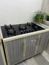 طباخ • كاونتر • مستخدم قليل