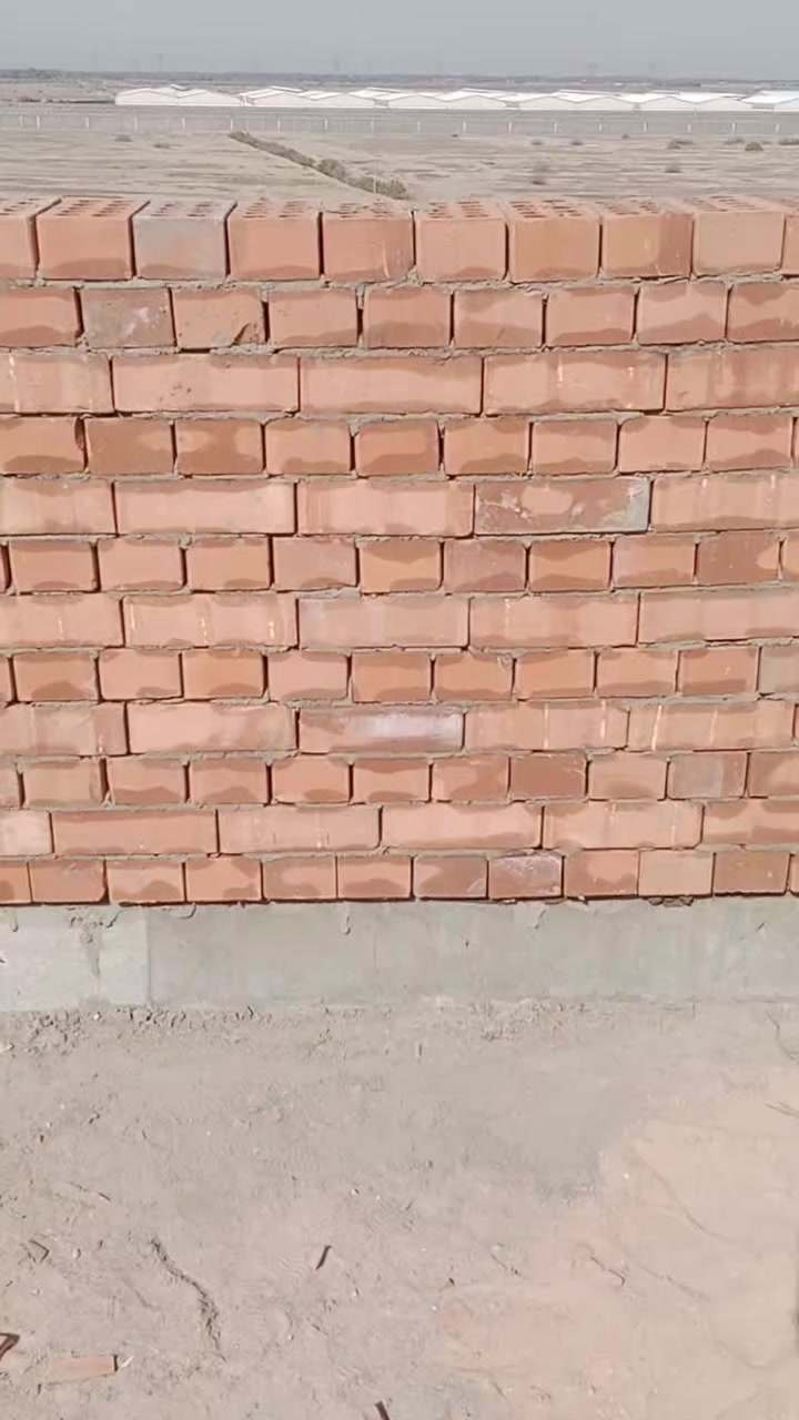 السلام عليكم قادر بناء مصري شغل درجه اولى اسعار مناسبه للجميع استلام مهندس استلام ***********
