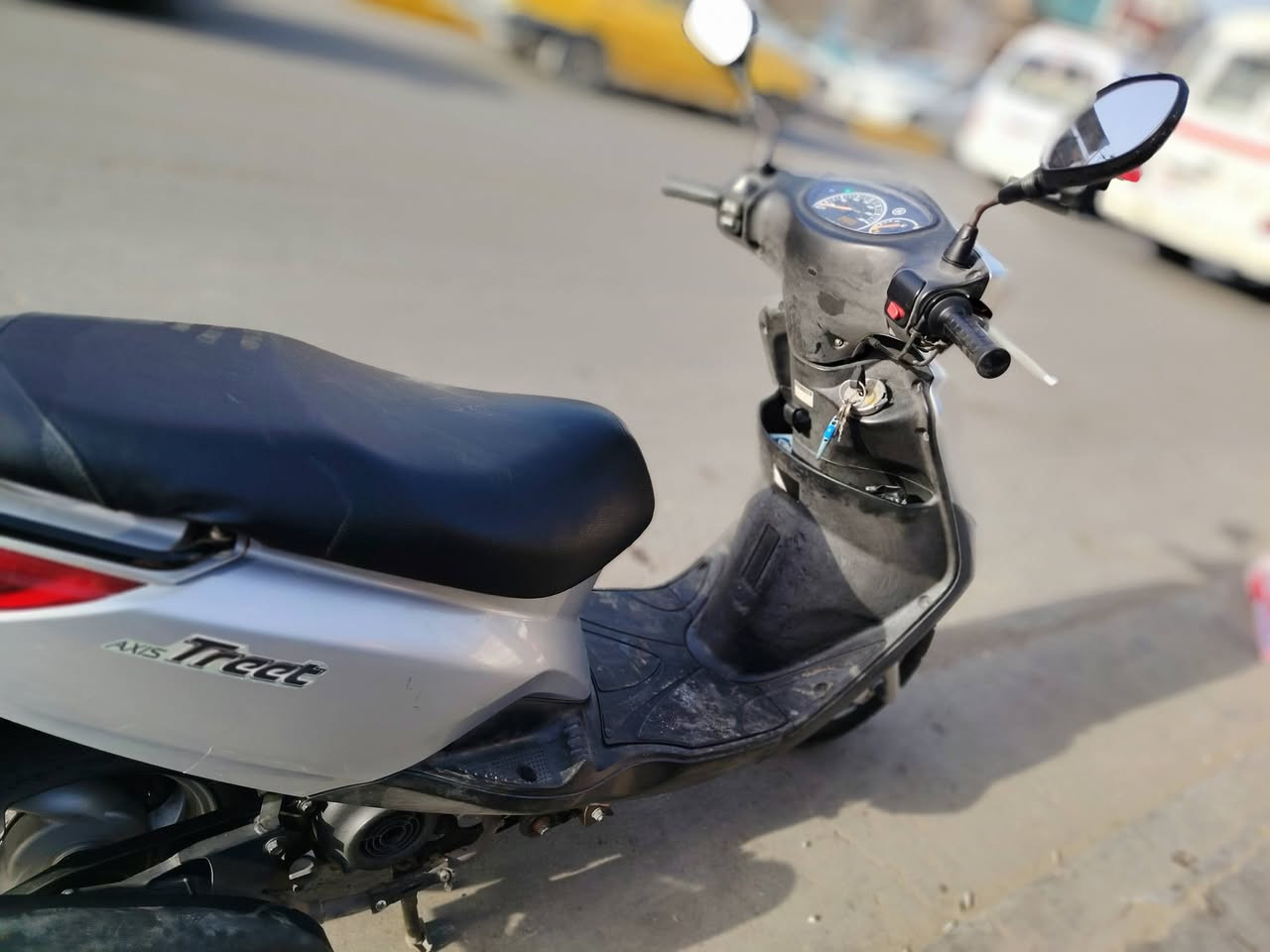 الدراجه مقفوله كفاله عامه بس الشراي يراسل ***********
