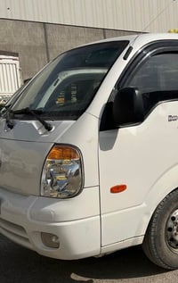 كيا ٣٠٠٠ • موديل ٢٠١١ • جير توماتيك