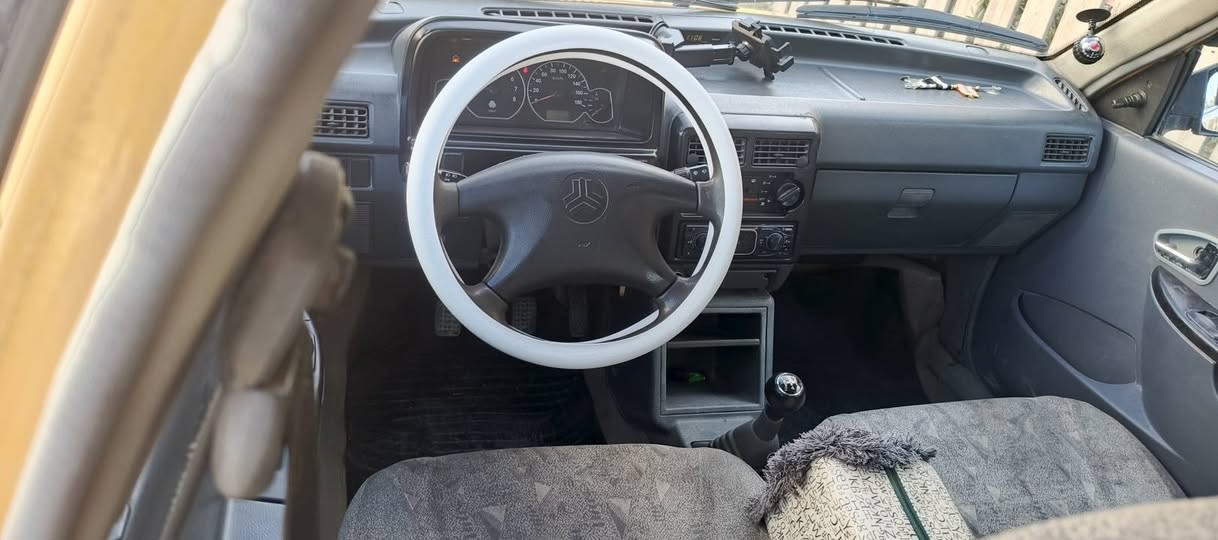 سايبا 20011 صدر جديد شواصي جديد  كير مكينة جديد كهربائيات شغاله كلهة عنوان بغداد البباع سعر 26/***********
