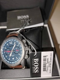 BOSS NOMAD  ساعة بوس قطع اخيرة 130.000 شامل التوصيل قطر 44 ملم  مكينة ...