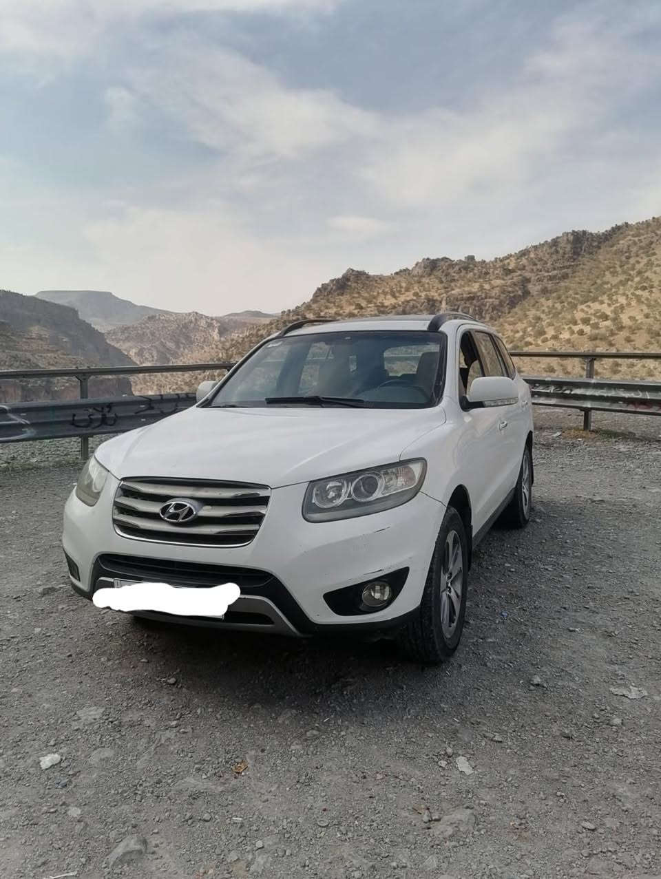 سنتافي 12 فول 6 سلندر مكفوله من كلشي جديده ماشيه 100 الف الاستفسار ***********
مكان السيارة نجف
