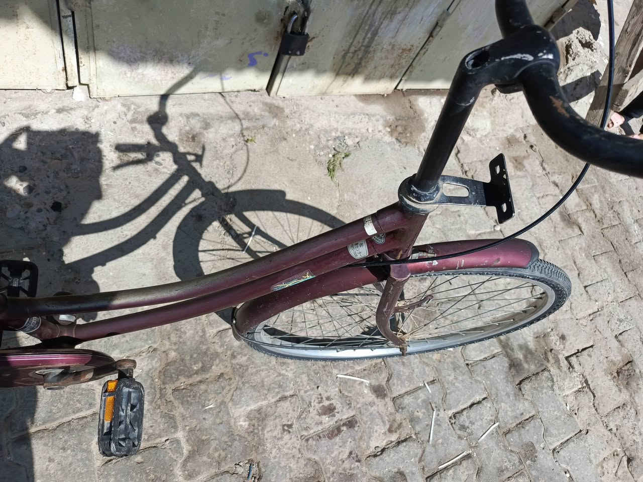 للبيع سعر 30 تيرات جديد قطرت صبغ مابي بريك كامل


**إذا كنت صاحب هذا الإعلان وتريد حذفه لأي سبب، رجاءا أرسل رسالة إلى الدعم الفني**