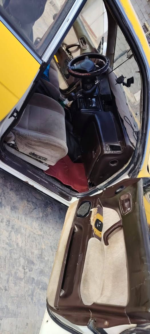 متاح بطه متصل رقم بصره. مكفوله نقل جثه وكص. رسميات كامله محرك كير كفاله حداديه جديده تايرات جدد كهربائيات شغاله كله .سياره نافضه نفض. السعر 28 وبيها مجال .مكاني البصره الهارثه قرب سيد سامي ***********
