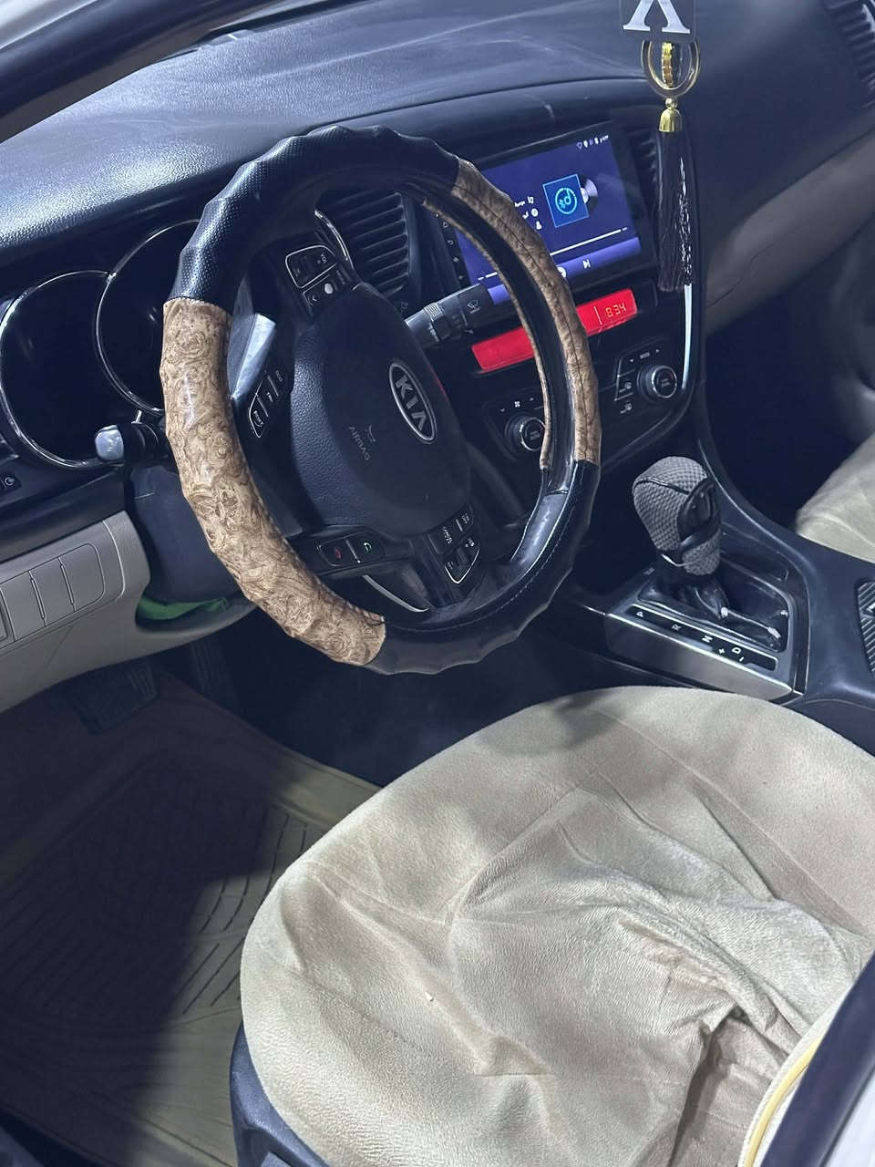 اسلام عليكم اوبتيمه خليجي  موديل11 بيها جاملق امامي ولباقي كفاله من كل نواحي  عل فحص مكان قضاء الدوايه  رقم بغداد  تحويل ***********
