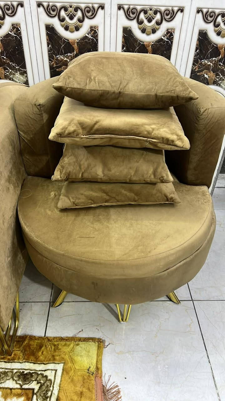 السلام عليكم نص تخم خمس مقاعد وربع كوشات بس ابو ٣ مقاعد يرادله سفنج للمقعد ٢٥٠ الف وبي مجال إلي شراي يجي خاص


**إذا كنت صاحب هذا الإعلان وتريد حذفه لأي سبب، رجاءا أرسل رسالة إلى الدعم الفني**