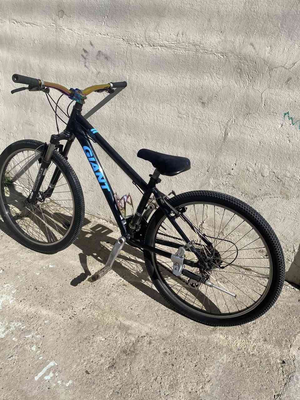 السلام عليكم اخوان 
جينت للبيع 💎
استعراض فول 💎
حجم ٢٦ 💎
نضافه ٩٠٪؜💎
٦نمر 💎
كير امامي خلفي شغال 💎
استيرن ٩٠ ٧ الوان💎
ركبه ٧ الوان 💎
مقعد شيمانو
بطيخات رياضي صوط طرب💎
السعر 240 وبي مجال 💎


**إذا كنت صاحب هذا الإعلان وتريد حذفه لأي سبب، رجاءا أرسل رسالة إلى الدعم الفني**