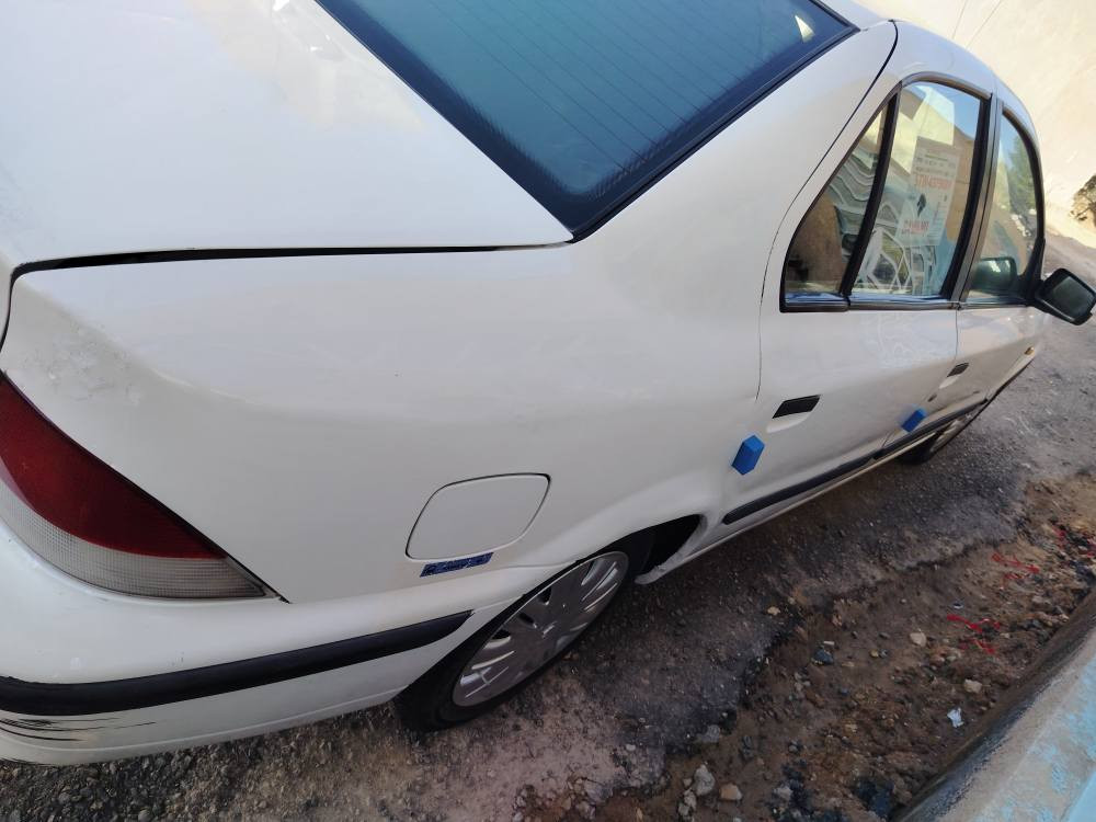 سمند 2011 مكينه حدادية جديد تخم تاير سنويه مجدده بيه بنيد وجاملغ تبديل بدون ضدبه داخل جاهزه للاخير تبريد ثلج 
السعر 35 بيه مجال قليل العنوان المشخاب 
*********** شراي يتصل بغداد, العراق
