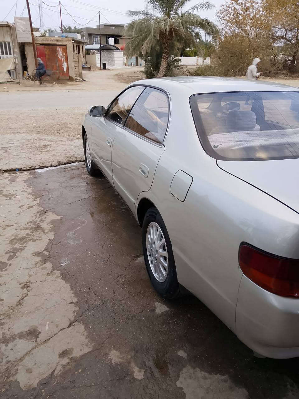 السلام عليكم للبيع شيزر موديل 93 بسمي الرقم الدولي هزة جديدة سنوية لل29 كفالة عامة من الضربة والطخة والخياس والكص والنقل جثة  صبغ جمالية فقط 
مكينه وكير ونجي ناعم  جدد توني شادهن  حدادية جديدة من الطول لطول مشط جديد ستوني شادة تخم تاير توني شادة هوة والويل غرفه جديدة كهربائيات كلها شغالة مري شفط ترايك 180 
العنوان الديوانية قضاء المهناوية
للاستفسار الاتصال ***********
اني مكلف بلنشر
