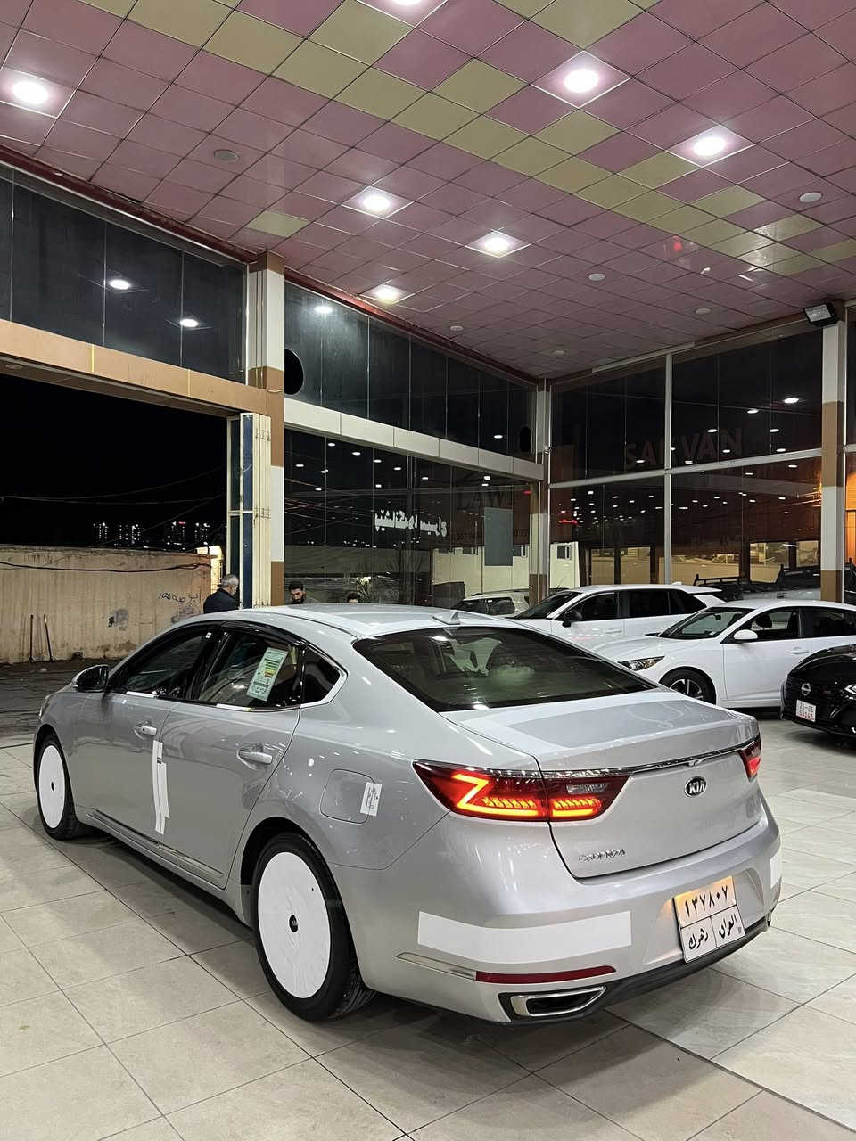 كيا كنديزا📦
‏موديل 2017
‏صبغ 3
‏ماشي 130
‏غرامة 11$
‏مواصفات فول فول بدون فتحة 
‏سعر 180$
￼ عنوان دهوك 
***********￼￼￼￼￼￼￼
