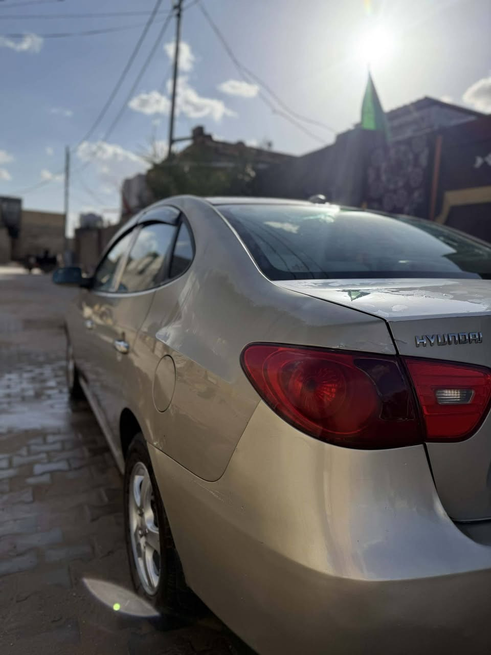 النترا 2008 وارد أمريكي محرك 2000 دوش .
رقم أنكليزي باسمي سنوية ل 2029 مثنى.
فقط بنيد مبدل مع ثلاث مكانات بارد.
كهربائيات، حدادية، داش كام، تبريد، مكينة بيها خيط بخار اما بقية التفاصيل جاهزة.
المكان الرضوية 
السعر 85$ مع مجال بسيط
***********
