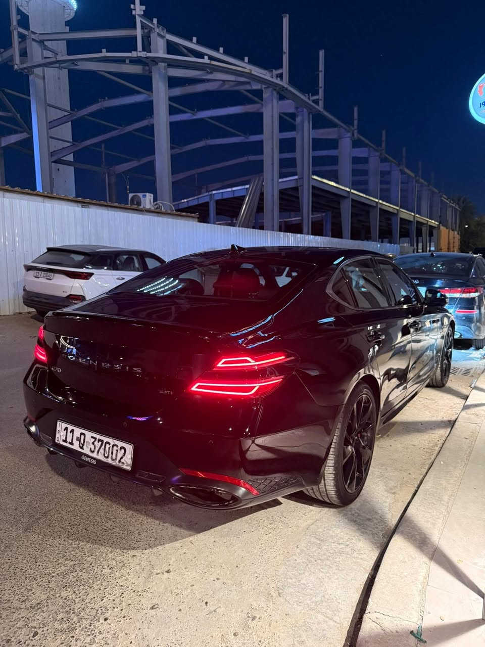 جنسس
(اعله مواصفات G70  برستيج
٢٠٢٣ موديل 
محرك ٦ سلندر توين تيربو 
بانوراما 
جلد 
كشنات تبريد تدفئة 
جنطه كهربائيه 
داتشو 
كامرات محيطيه
رادار 
حساس امامي خلفي 
فول مواصفات للاخير برستيج 
بيع جاملغ خلفي حادثه فقط
وهنا بابين نفس جه صدر  صار بيه (بيه 4 قطع 
بدون ايرباك بدون دواخل 
سعره219 بيع وبيه مجال 
للاستفسار 
***********
