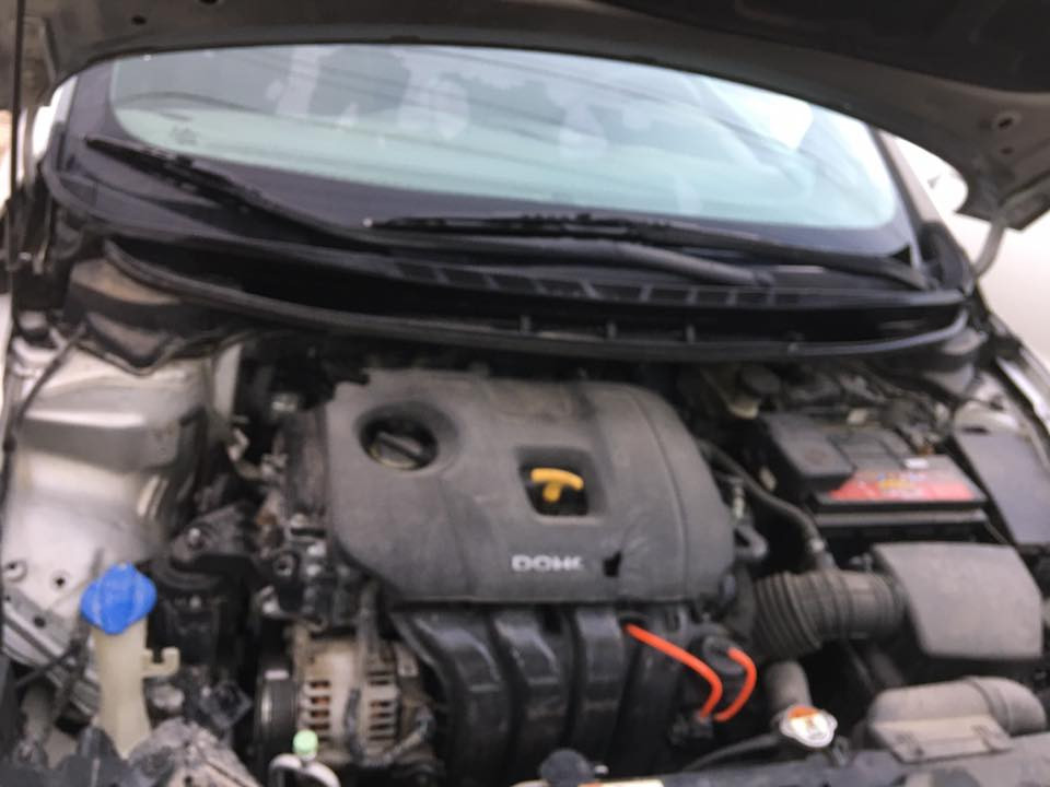 السلام عليكم
فورتي.  مديل. 2017.  بيها جاملغ الايسر قليل بدون عابر. والبنيد كما موضح في الصوره.  والباقي كفاله. 

جاهزه من كلشي.  السعر. 125. وبيها مجال 

مكان السياره. في السماوه مركز المدينة 

أستفسار اتصل على الرقم.    ***********
