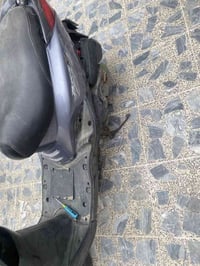 البيع مرقم بريز السعر ١٧٠٠ الدراجه متروكه صار سنه بس كاطعه نار الستفار...