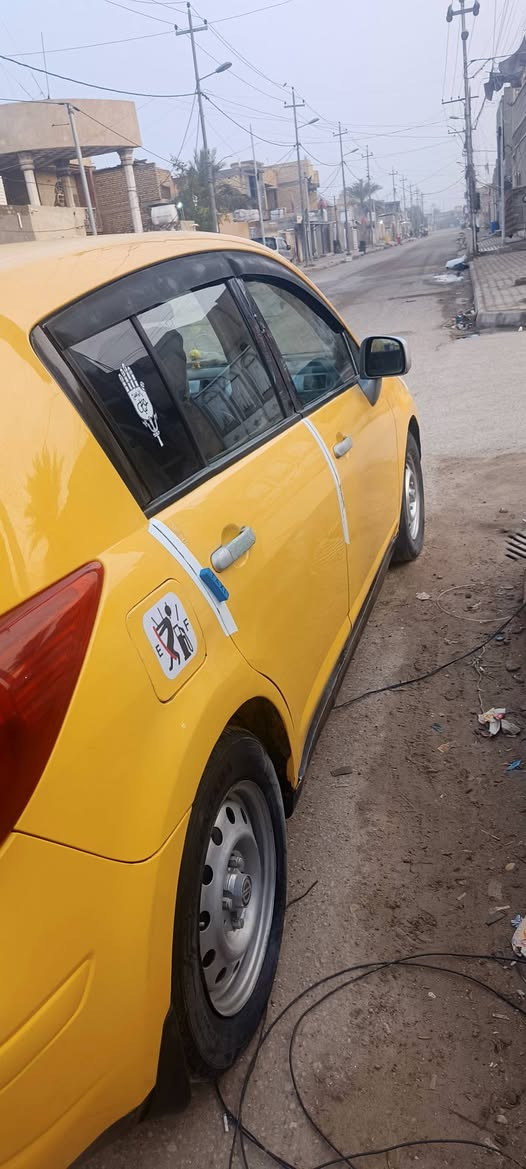 فيرسا موديل 2009 المكان واسط تفاصيل اكثر اتصال ***********
