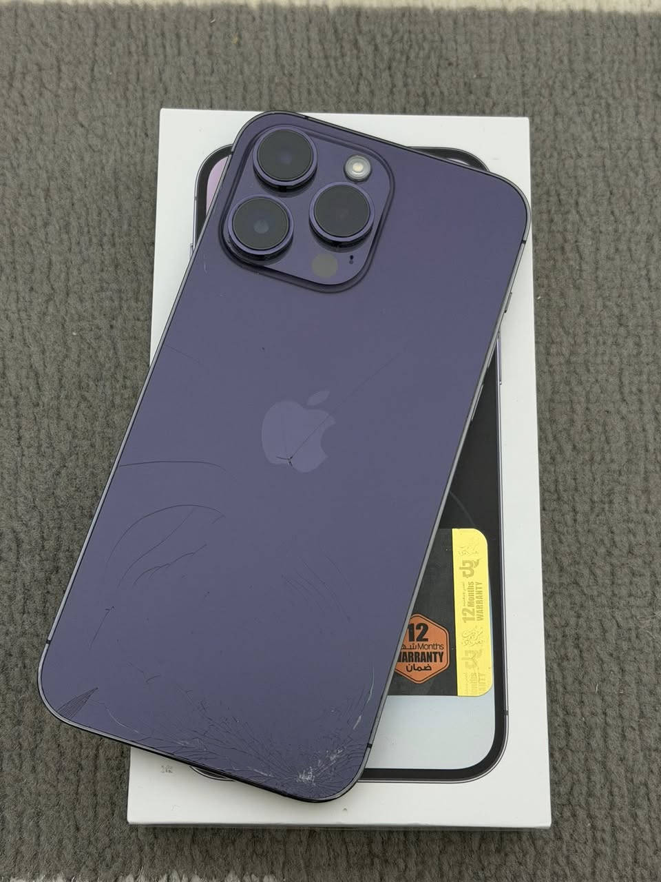 آيفون 14 برو ماكس دبل سيم (2sim)
 ذاكرة 256 بطارية 87 الجهاز كله بلادي ومكفول ما عدا الضهر مفطور والباقي علفحص كفاله ممفتوح الكارتونه الاصليه موجوده 
السعر 850 ومجال بسيط مكاني بغداد ***********
